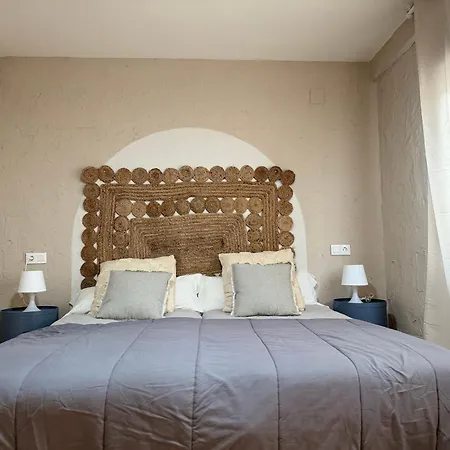 Vistas Al Mar, Piscina Y Playa *