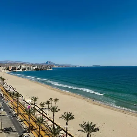Vistas Al Mar, Piscina Y Playa Apartamento *