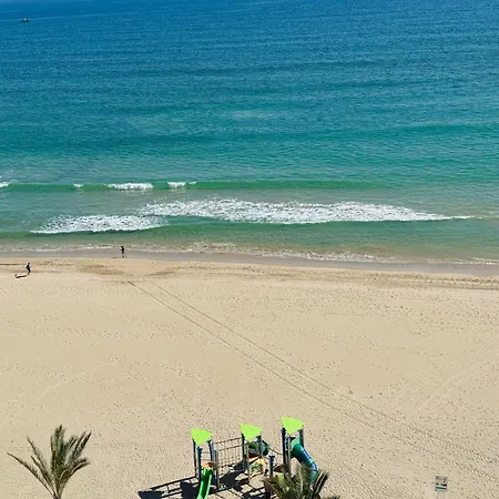 Vistas Al Mar, Piscina Y Playa Apartamento Alicante