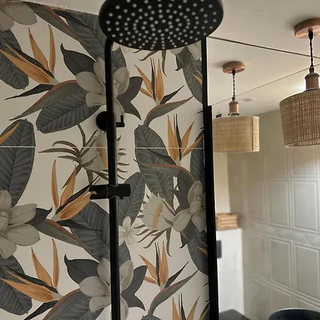 Vistas Al Mar, Piscina Y Playa Apartman *