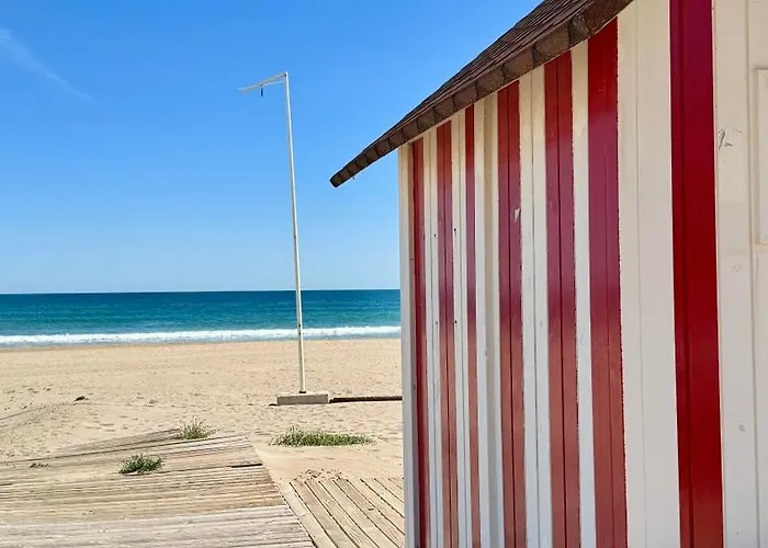 Апартаменты Vistas Al Mar, Piscina Y Playa *